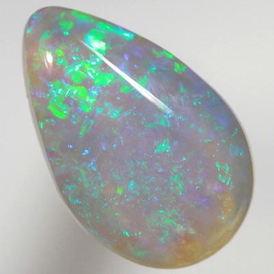 SOLID CRYSTAL OPAL Sparkling green in a 3D pattern, purple hue